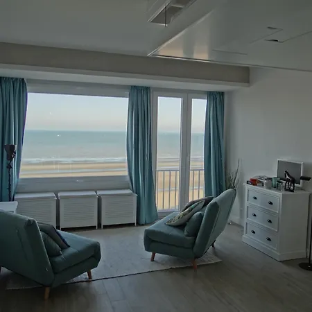 In With Stunning Sea View Daire *