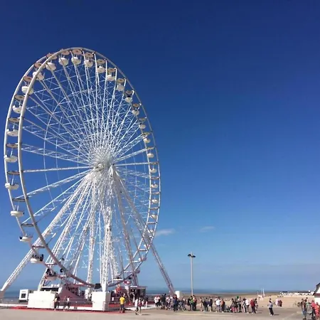 Santa Cruz 802 With Beautiful Sea Views Nieuwpoort